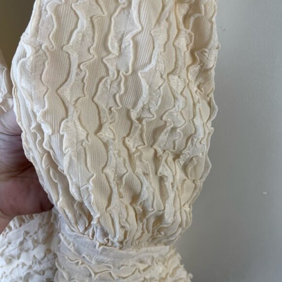 Princess Poly CHAYSE TOP BEIGE Halter cropped stretch deep V Size 12 NEW NWT - Picture 8 of 13